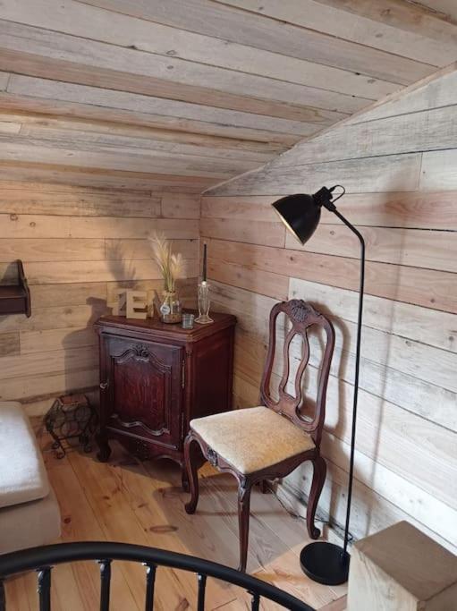 Le P'Tit Nid : Mini Loft Pour 2 A 4 Personnes Villa Tellin Buitenkant foto