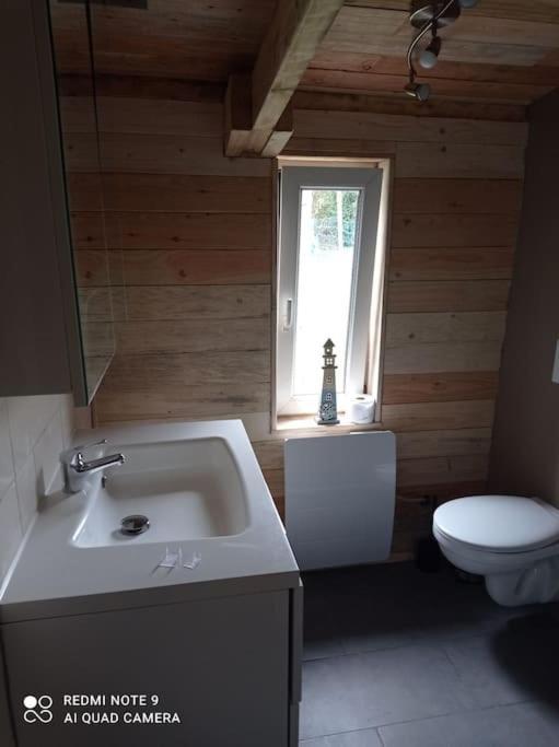 Le P'Tit Nid : Mini Loft Pour 2 A 4 Personnes Villa Tellin Buitenkant foto